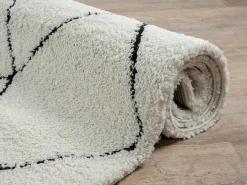 Alfombra Bahar Shaggy moderna patrón rombos, negro blanco, 240 x 340 cm