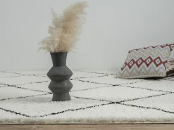 Alfombra Bahar Shaggy moderna patrón rombos, negro blanco, 160 cm redonda