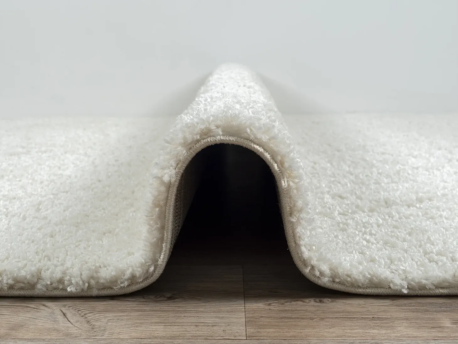 Alfombra Bahar Shaggy patrón rombos, crema, 120 x 170 cm