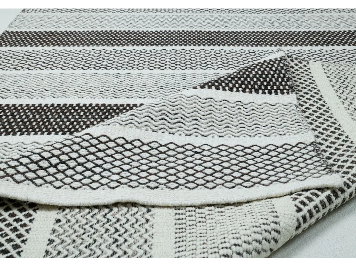 Alfombra de lana de estilo escandinavo 80x150 cm Gris natural Trondheim
