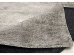 Alfombra de viscosa tejida a mano 140x200 cm Gris Shine