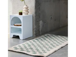 Alfombra interior shaggy damero azul claro y crema