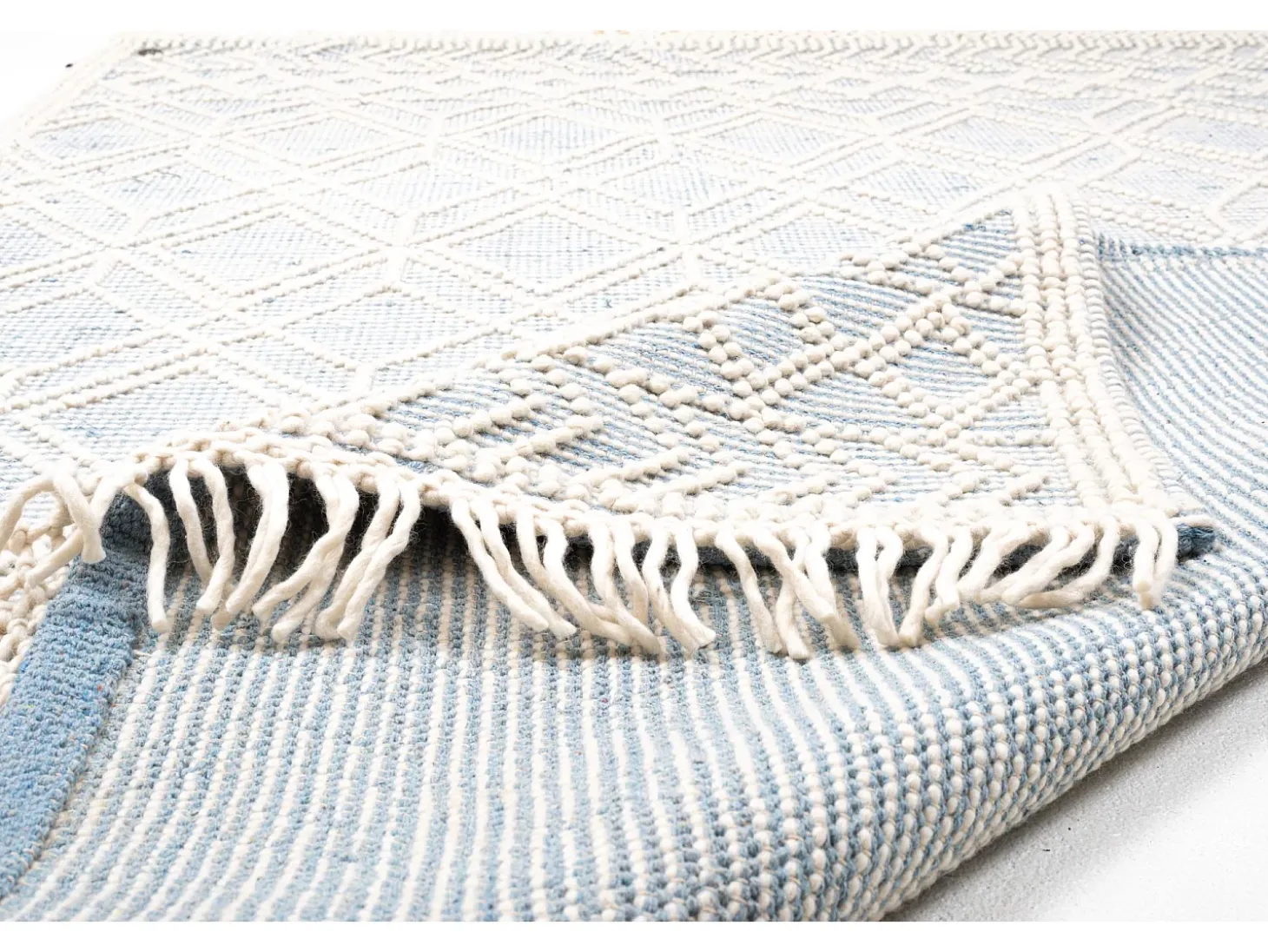 Alfombra tejida a mano con diseño étnico 190x290 cm Azul Colored Macrame