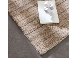 Alfombra tejida a mano de lana y viscosa 190x290 cm Rosa Sandiego