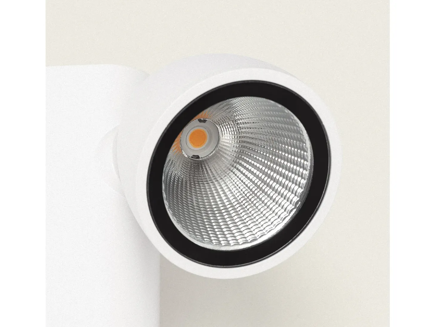 Aplique de Pared Exterior LED 6W Aluminio con Detector de Movimiento Abel Blanco