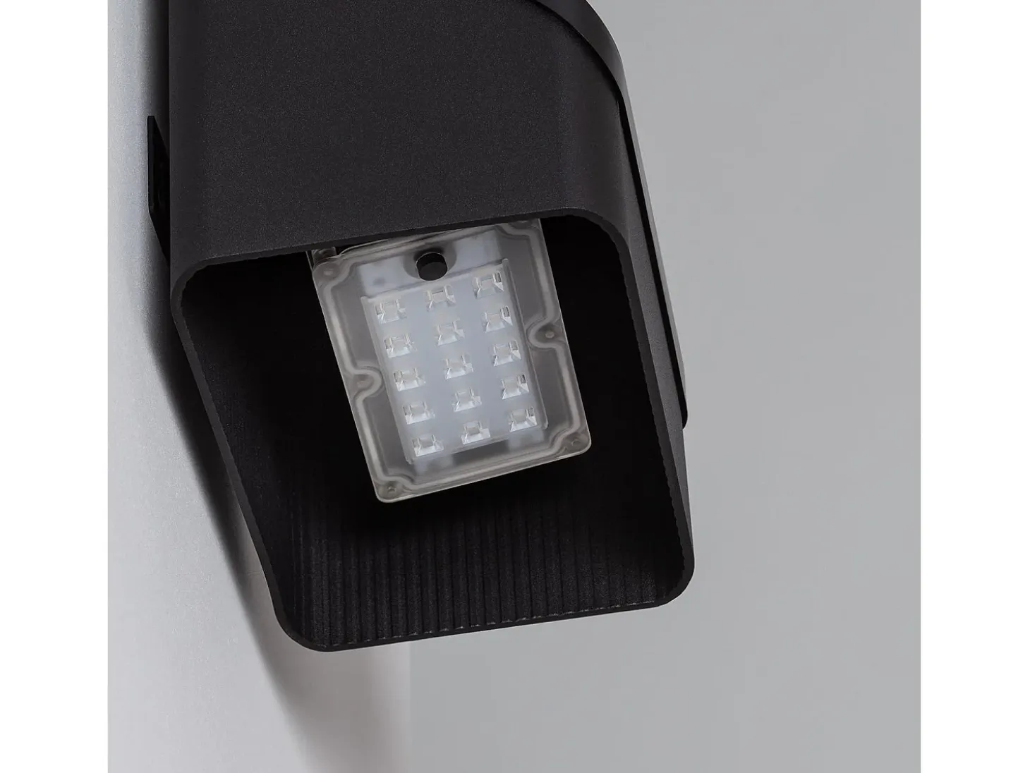 Aplique de Pared Exterior Solar LED de Aluminio con Detector de Movimiento Radar Namib 4000K Blanco Neutro