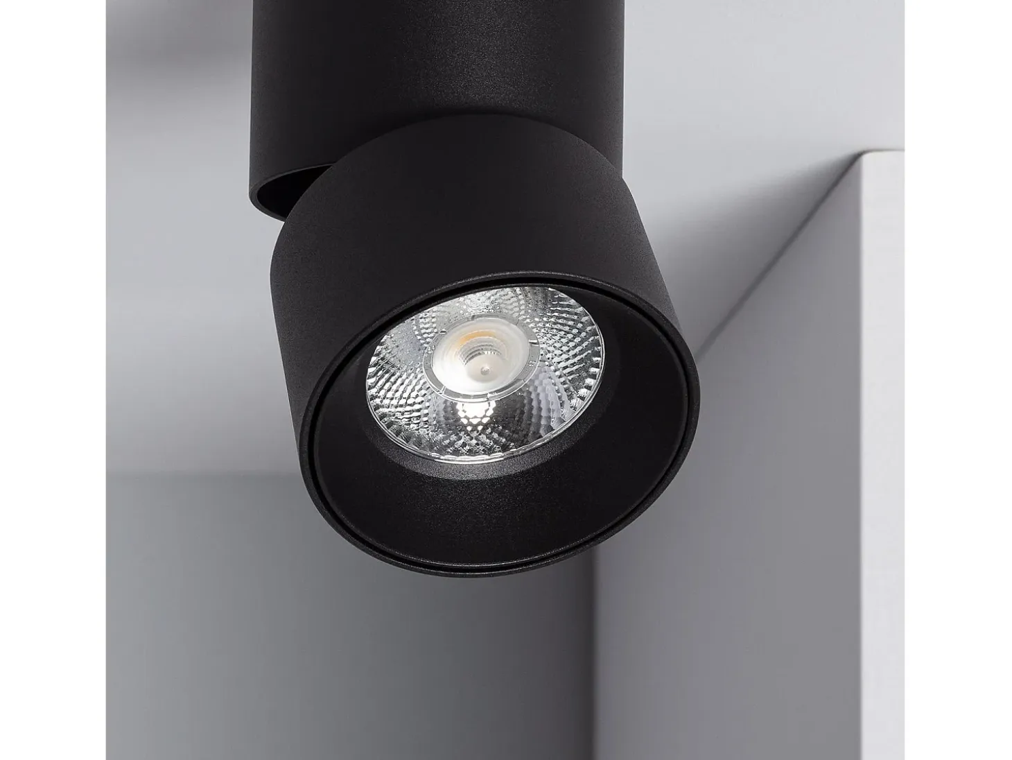 Aplique LED 7W Aluminio Circular Negro New Onuba 2700K Blanco Cálido
