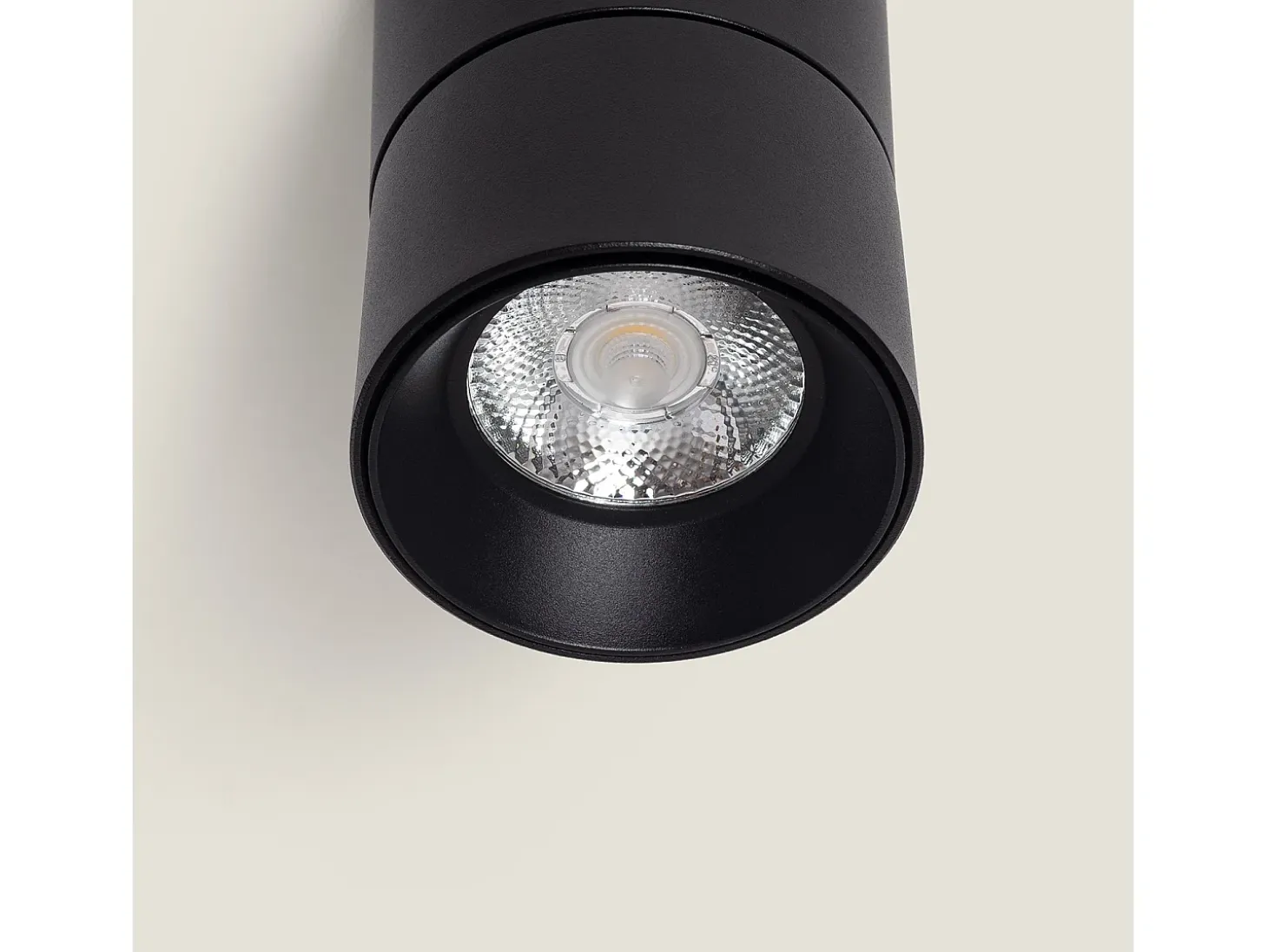 Aplique LED 7W Aluminio Circular Negro New Onuba 2700K Blanco Cálido