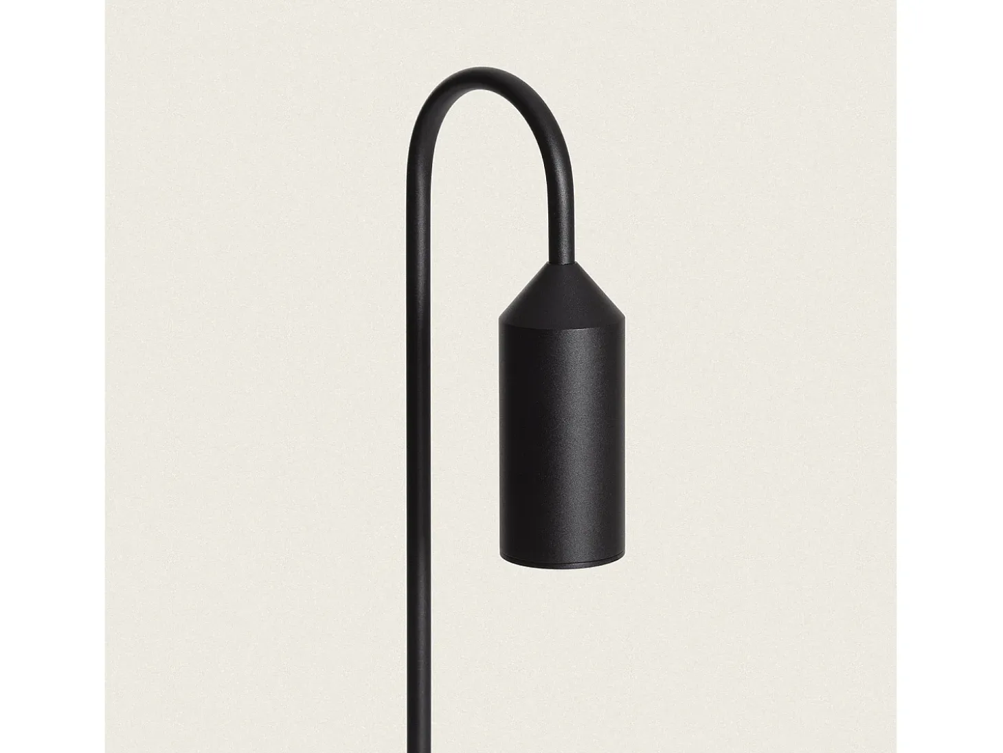 Baliza de Pie Exterior Aluminio 80cm Boukali Negro