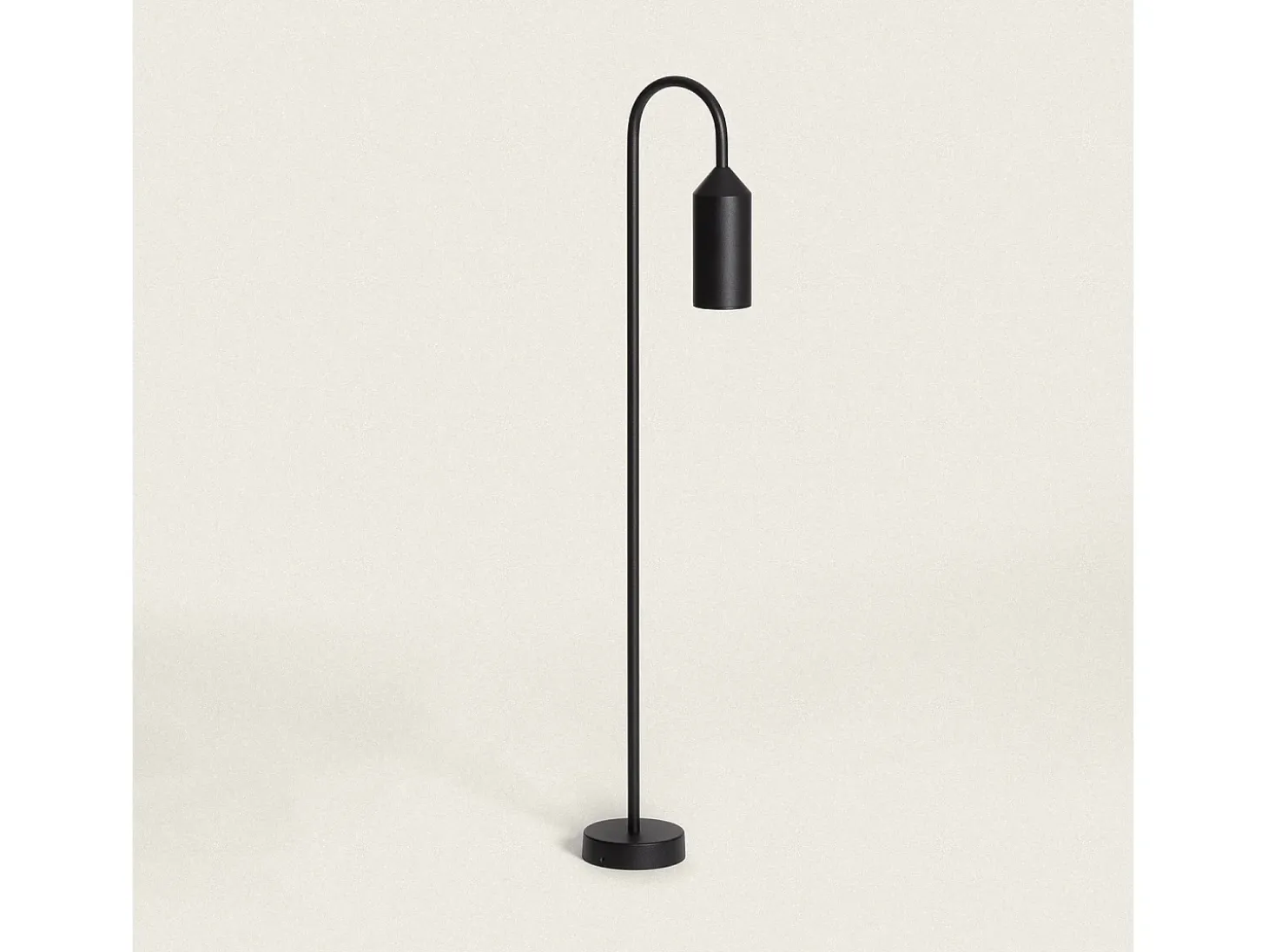 Baliza de Pie Exterior Aluminio 80cm Boukali Negro