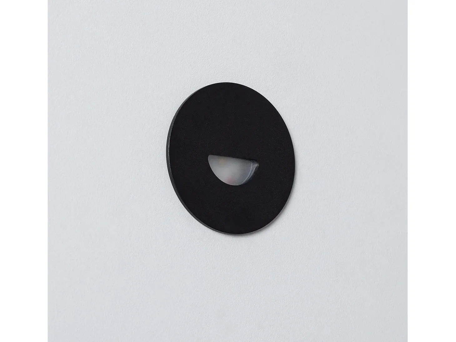 Baliza Exterior LED 2W Empotrable Pared Circular Negro Guell 2700K Blanco Cálido