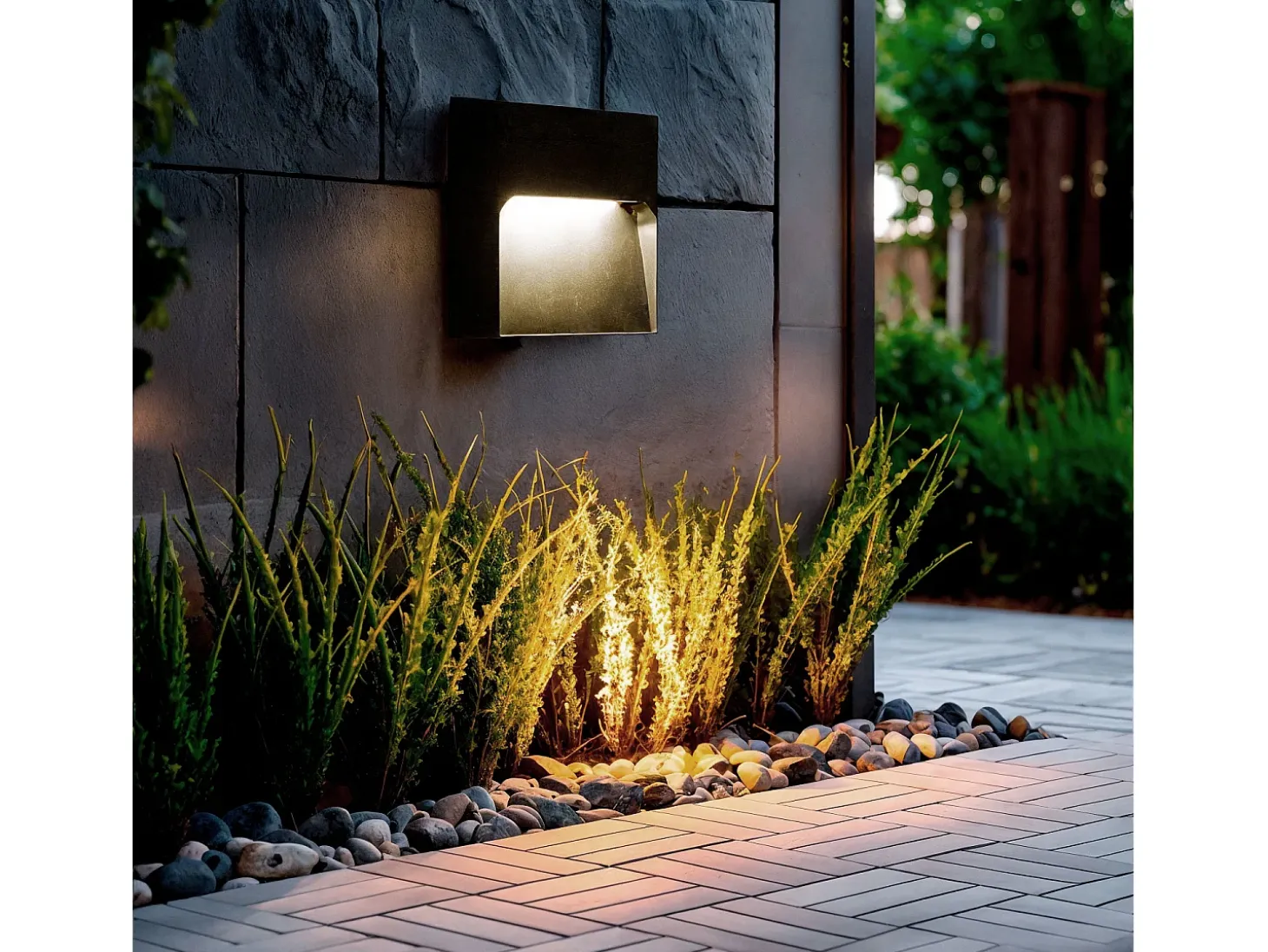 Baliza Exterior LED 6W Superficie Pared Arca 3000K Blanco Cálido
