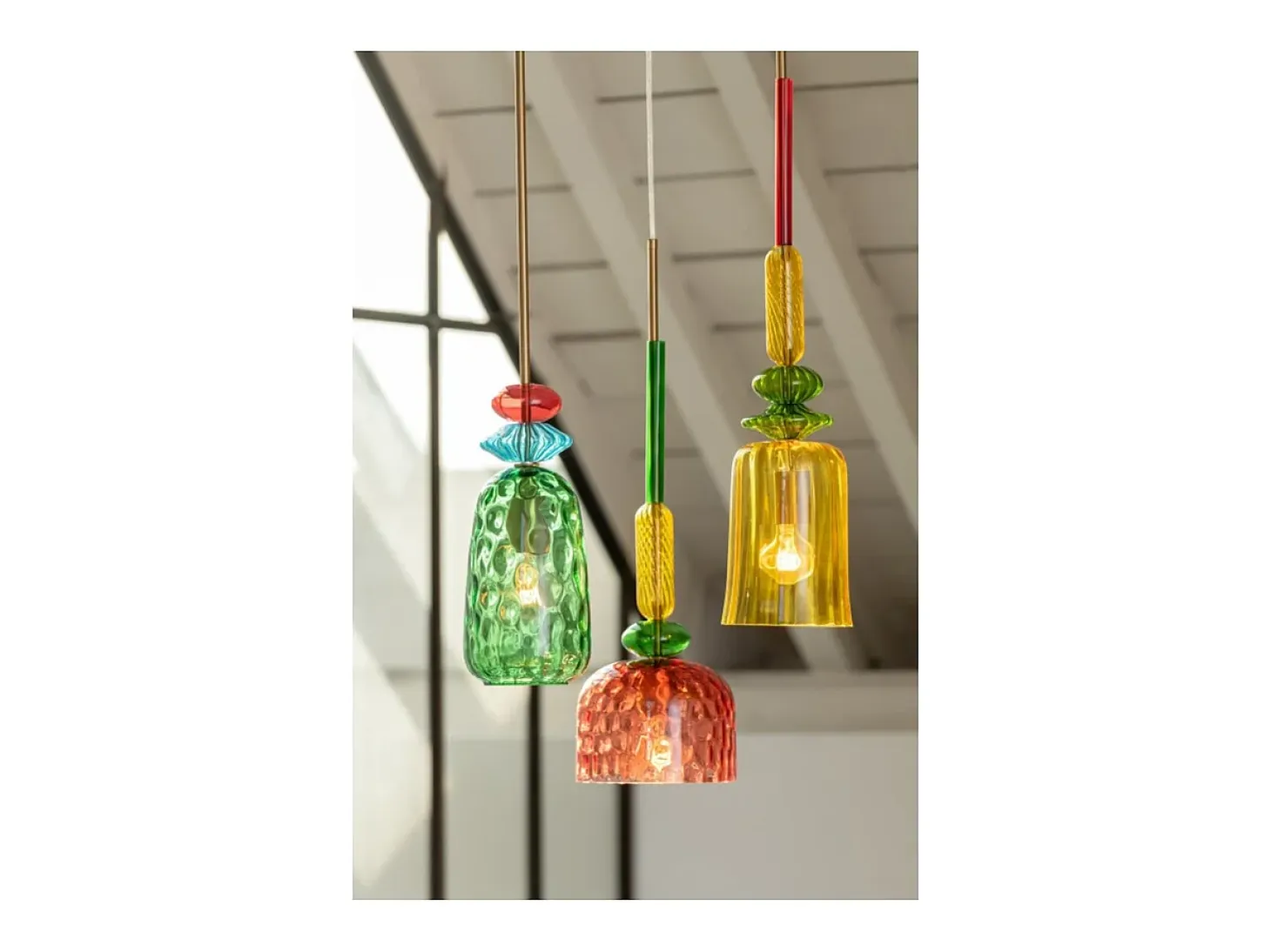 Colgante de vidrio multicolor de 160x15x15 cm