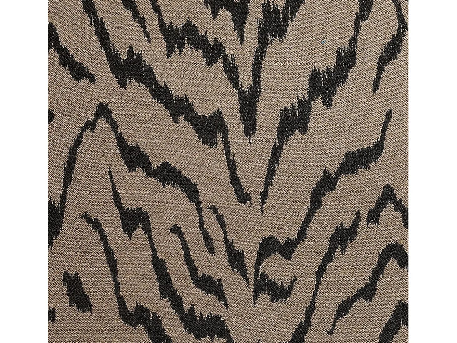 Cortina con Ojetes Tigre 140 x 240 cm
