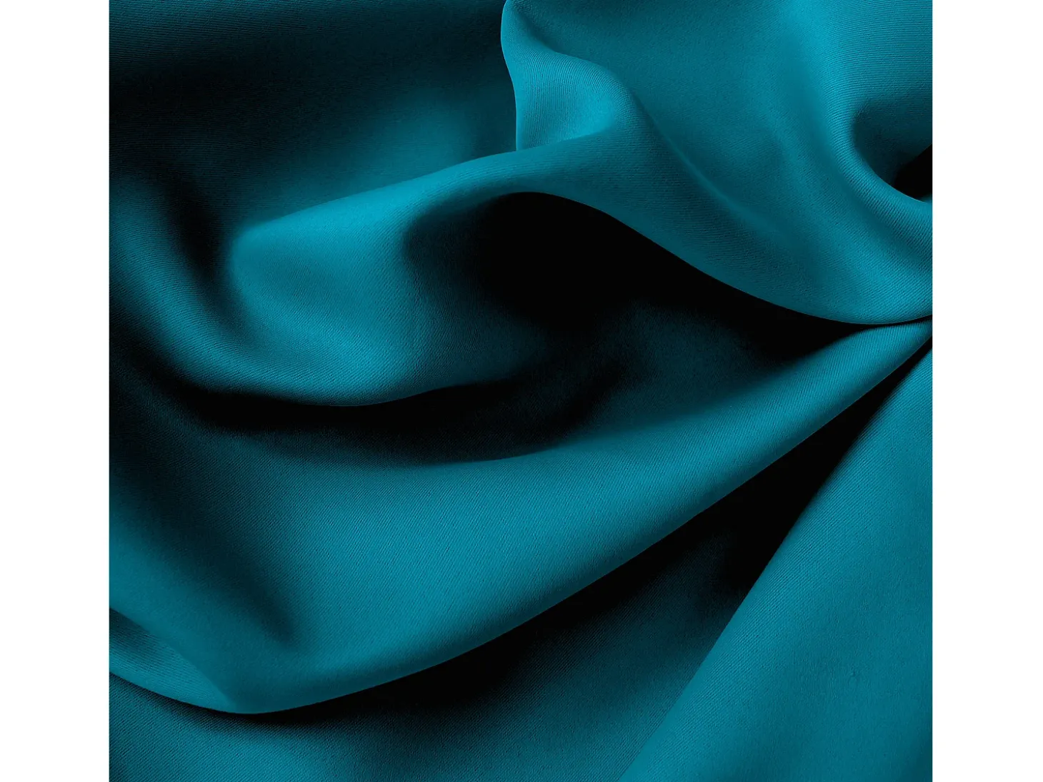 Cortina ocultante unida con 8 ollaos 140 x 180 cm