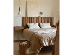 Cuadro decorativo sobre lienzo de algodón con marco de madera marrón claro pintado artesanalmente con pintura al oleo de 80x100cm - LEO - DECOWOOD