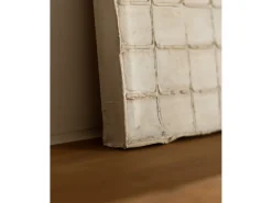 Cuadro decorativo sobre lienzo de algodón con marco de madera marrón claro pintado artesanalmente con pintura al oleo de 80x100cm - JAN - DECOWOOD