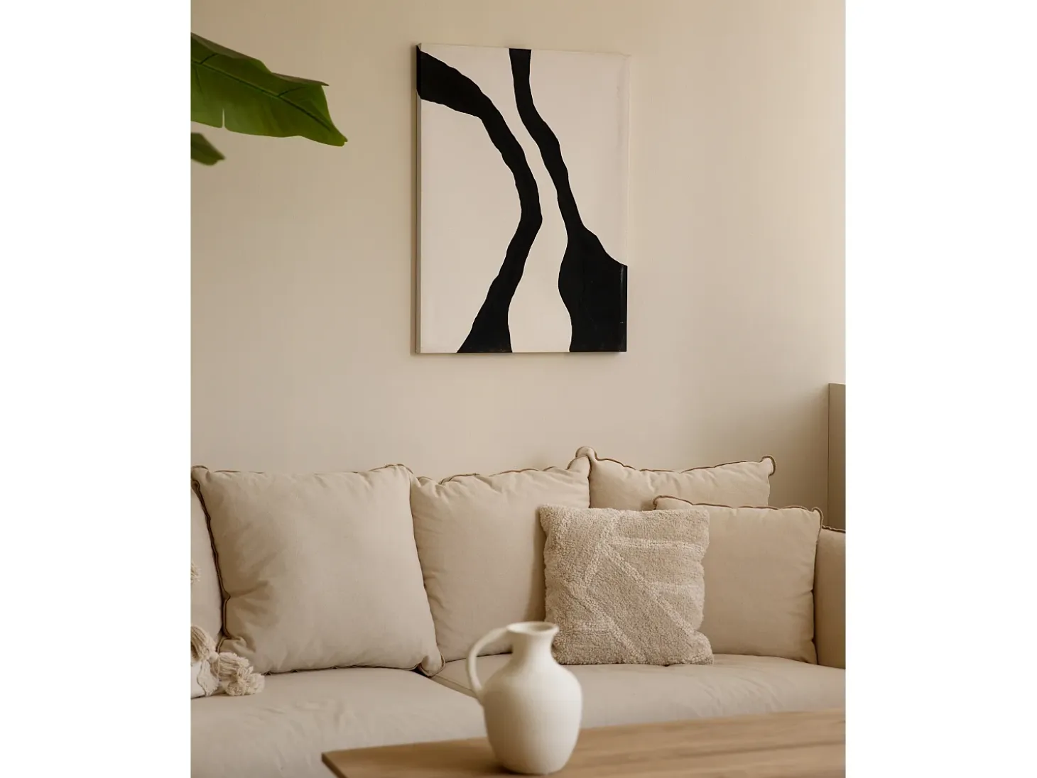 Cuadro decorativo sobre lienzo de algodón con marco de madera blanco pintado artesanalmente con pintura al oleo de 60x80cm - KUSAMA - DECOWOOD