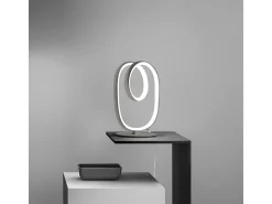 Diva - Lámpara de mesa LED regulable de diseño moderno - Aluminio titanio, difusor de silicona, luz cálida 3000K, 17W