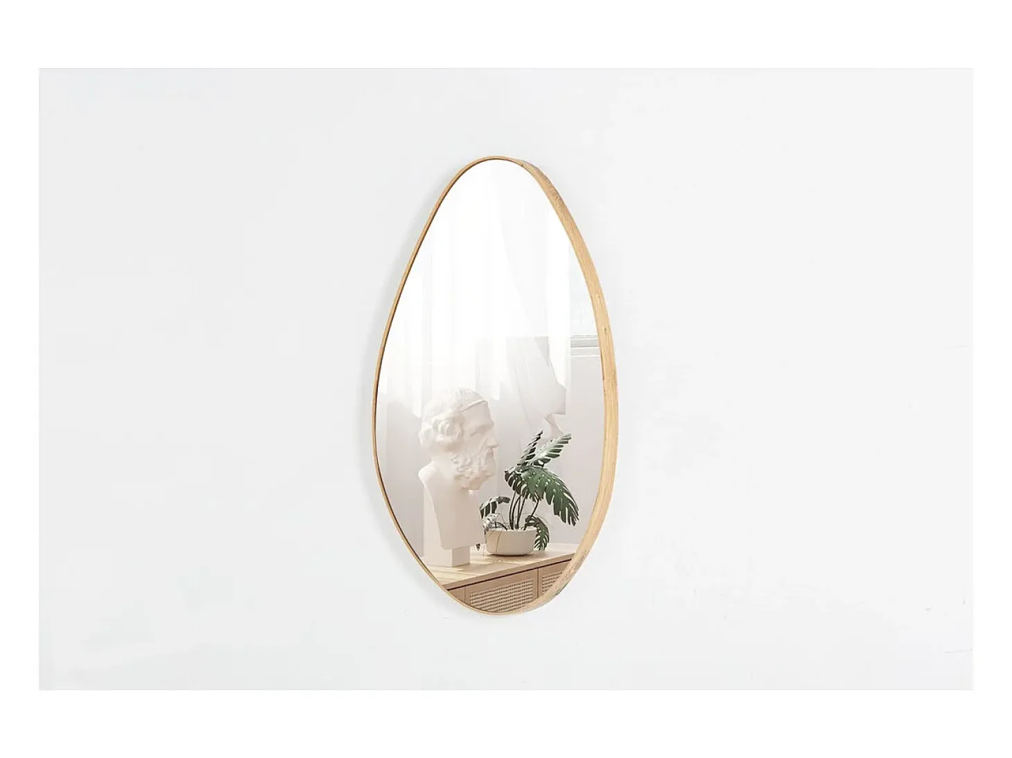 Espejo asimétrico NARA – 50x80 cm – Acabado en roble envejecido – MDF decorativo de madera – Diseño orgánico y moderno