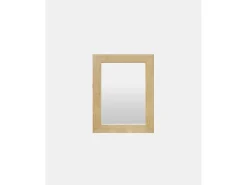 Espejo de madera maciza tono natural de 66x86cm - PINAL - DECOWOOD