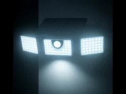 Foco con sensor solar 700LM FALCON