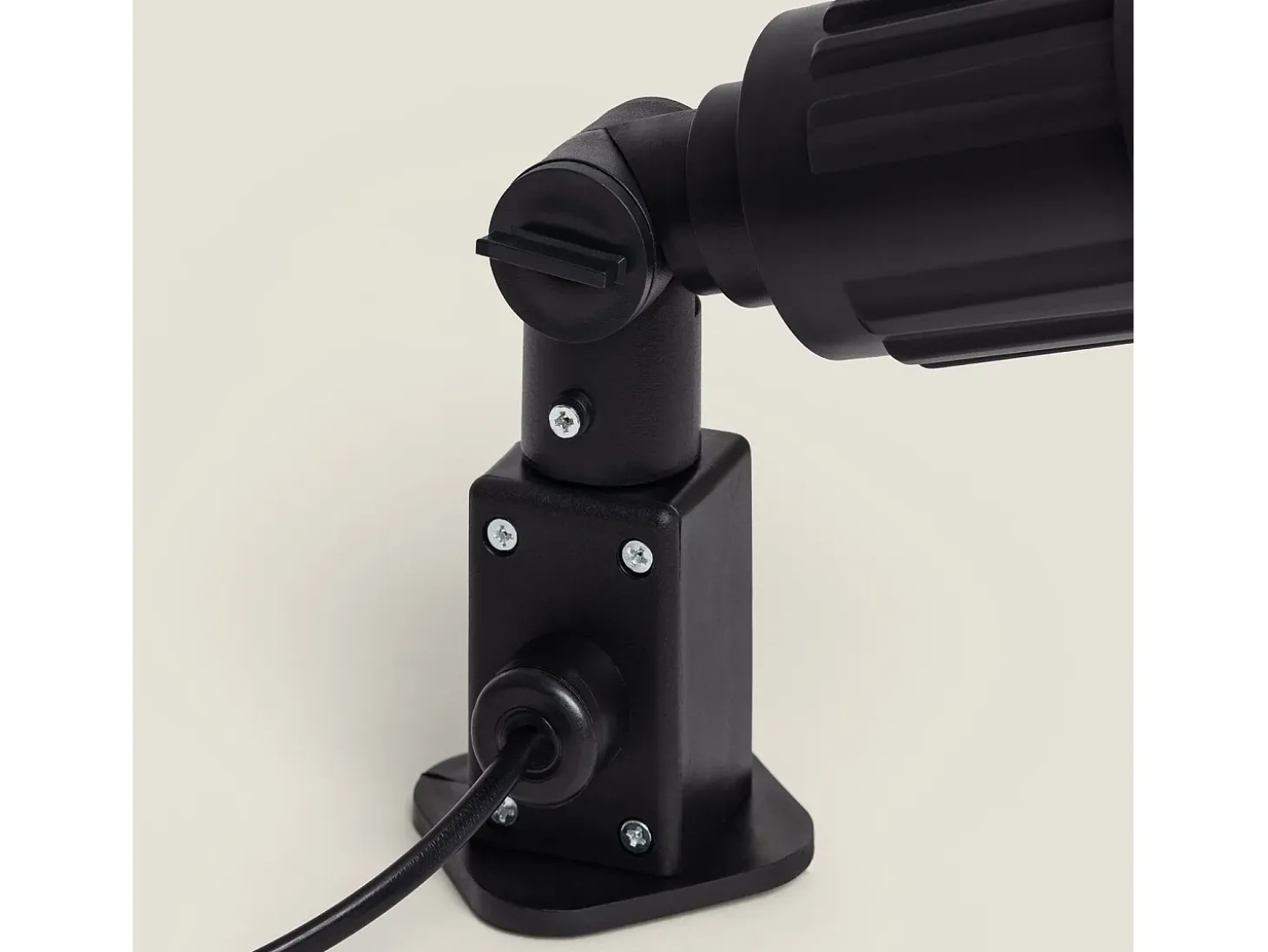 Foco Exterior con Pincho Alcorisa para Bombilla E27 Negro