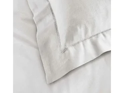 Funda de Almohada "Lina" 63x63cm Blanca de Algodón Certificado Oeko-Tex