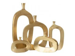 Jarrón ovalado con agujeros de metal dorado 29 x 6 x 23 cm