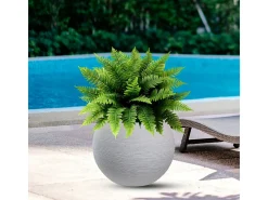 Jarrón redondo de resina en forma de esfera beige Botticelli para plantas de interior y exterior, 40x33 cm