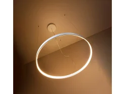 Lampada a sospensione circolare a LED integrata bianca 78cm 3000K Lámpara Colgante Circular LED Integrada Blanca 78cm 3000K