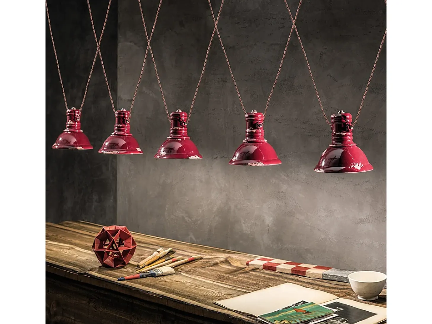 Lampadario Industrial Ferro E Ceramica Vintage Bordeaux 3 Luci E27