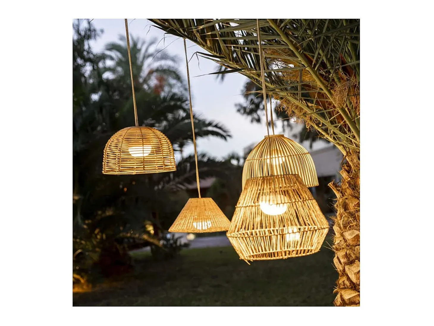 Lámpara colgante de exterior de ratán con led Bossa nature