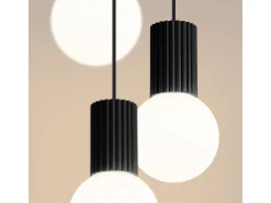 Lámpara Colgante Halo Moderno De Aluminio/Vidrio - 3 Fuentes Luminosas - L.25 X A.125 Cm - Negro