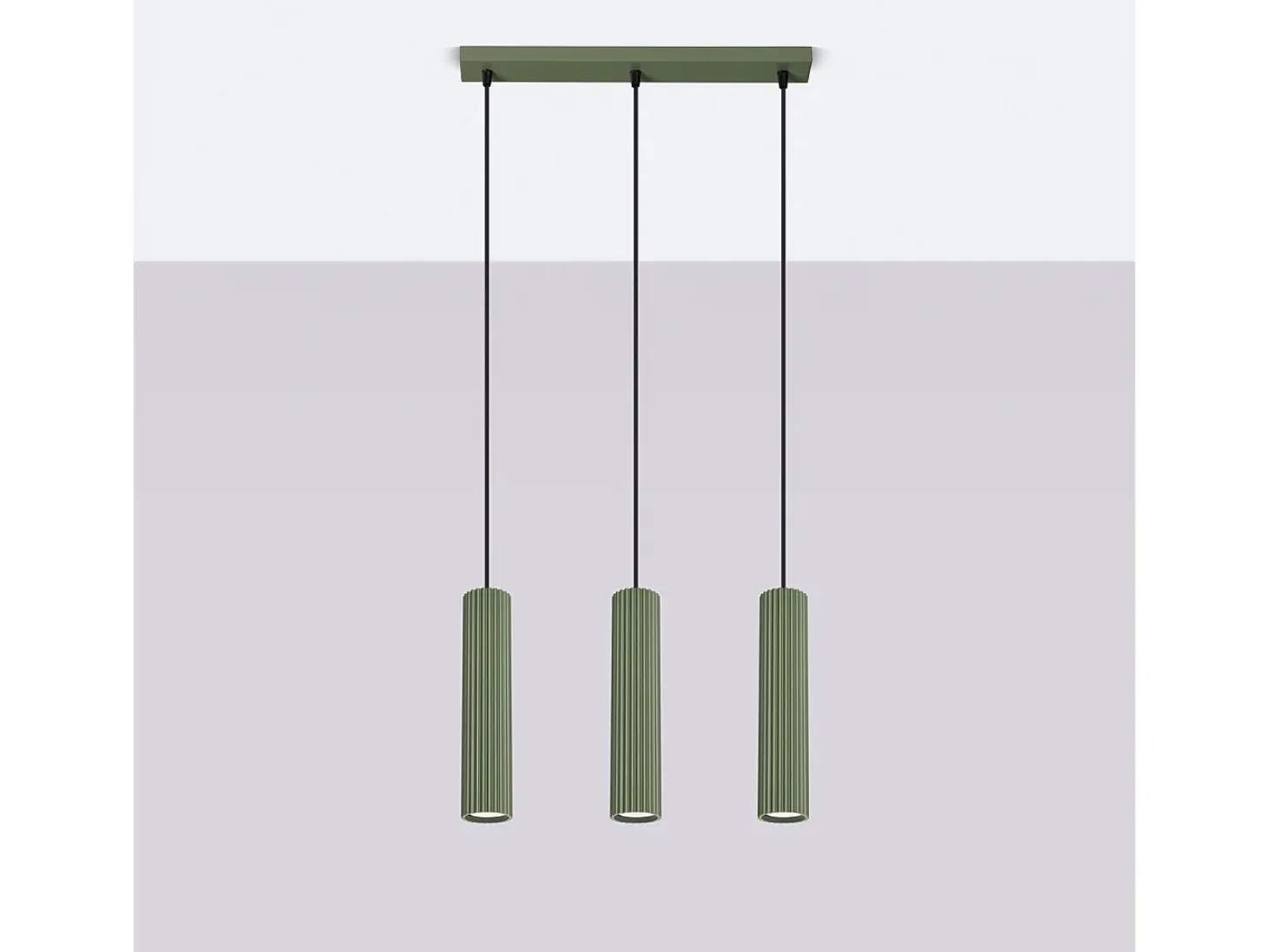 Lámpara Colgante Karbon Minimalista De Aluminio - 3 Fuentes Luminosas - L.45 X A.98 Cm - Verde Oliva