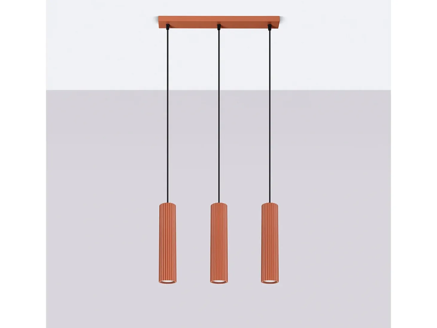 Lámpara Colgante Karbon Minimalista De Aluminio - 3 Fuentes Luminosas - L.45 X A.98 Cm - Ocre Rojo