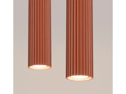 Lámpara Colgante Karbon Minimalista De Aluminio - 2 Fuentes Luminosas - L.30 X A.90 Cm - Ocre Rojo