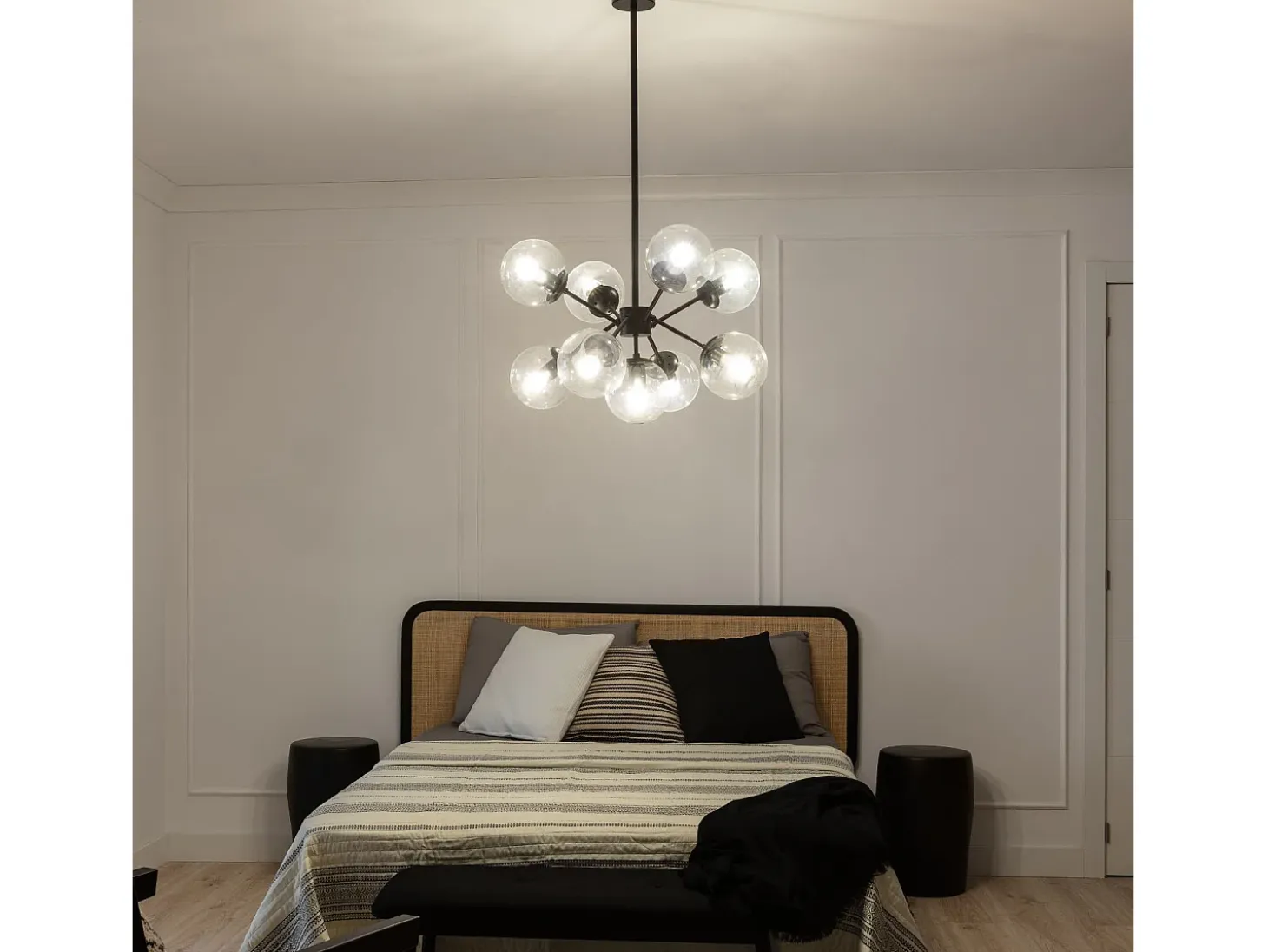 Lámpara Colgante Metal y Cristal Wassily 9 Focos Negro