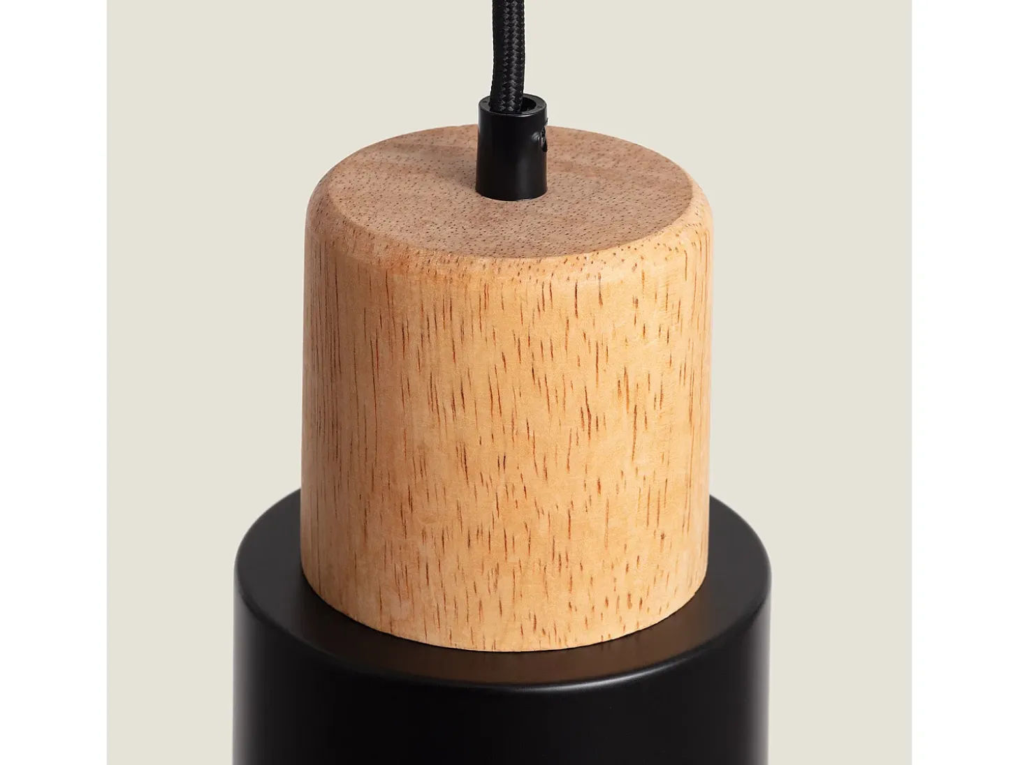 Lámpara Colgante Metal y Madera Kidonge Negro
