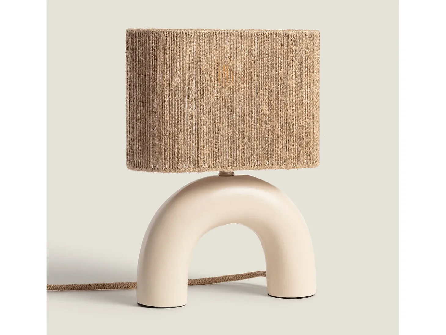Lámpara de Mesa Cerámica y Cuerda Natural Callie Beige