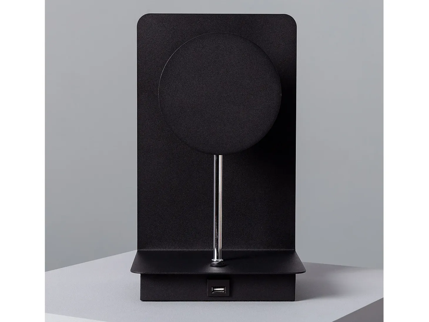 Lámpara de Mesa de Metal Sombong Negro