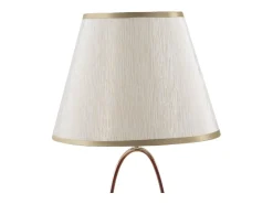 Lámpara de mesa elegante con base dorada y pantalla beige Flush S
