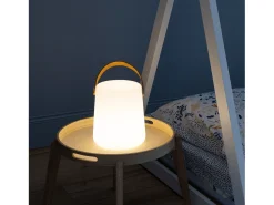 Lámpara de mesa LED con correa de imitación VELA