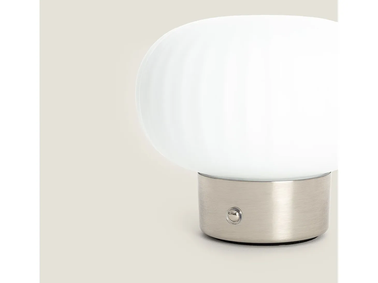 Lámpara de Mesa LED Metal Portátil Exterior con Batería USB Recargable Aluzna Níquel