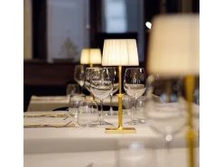 Lámpara de mesa LED Poldina Classic Zafferano, recargable y con regulador táctil - Diseño elegante, inalámbrica, color blanco