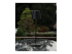 Lámpara de mesa LED Poldina Pro Black recargable y regulable con duración de batería de hasta 12 horas. IP65 para exteriores.