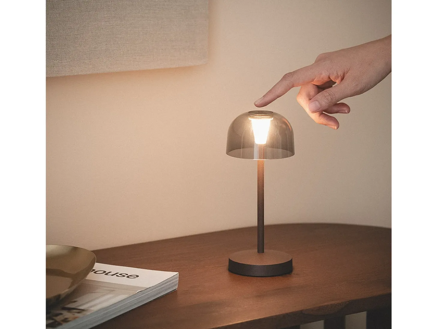 Lámpara de Mesa LED Portátil para Exterior Metal con Batería Recargable Lendora Smoke Marrón