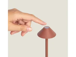 Lámpara de Mesa LED Portátil para Exterior Metal con Batería Recargable Magatzi Terracota