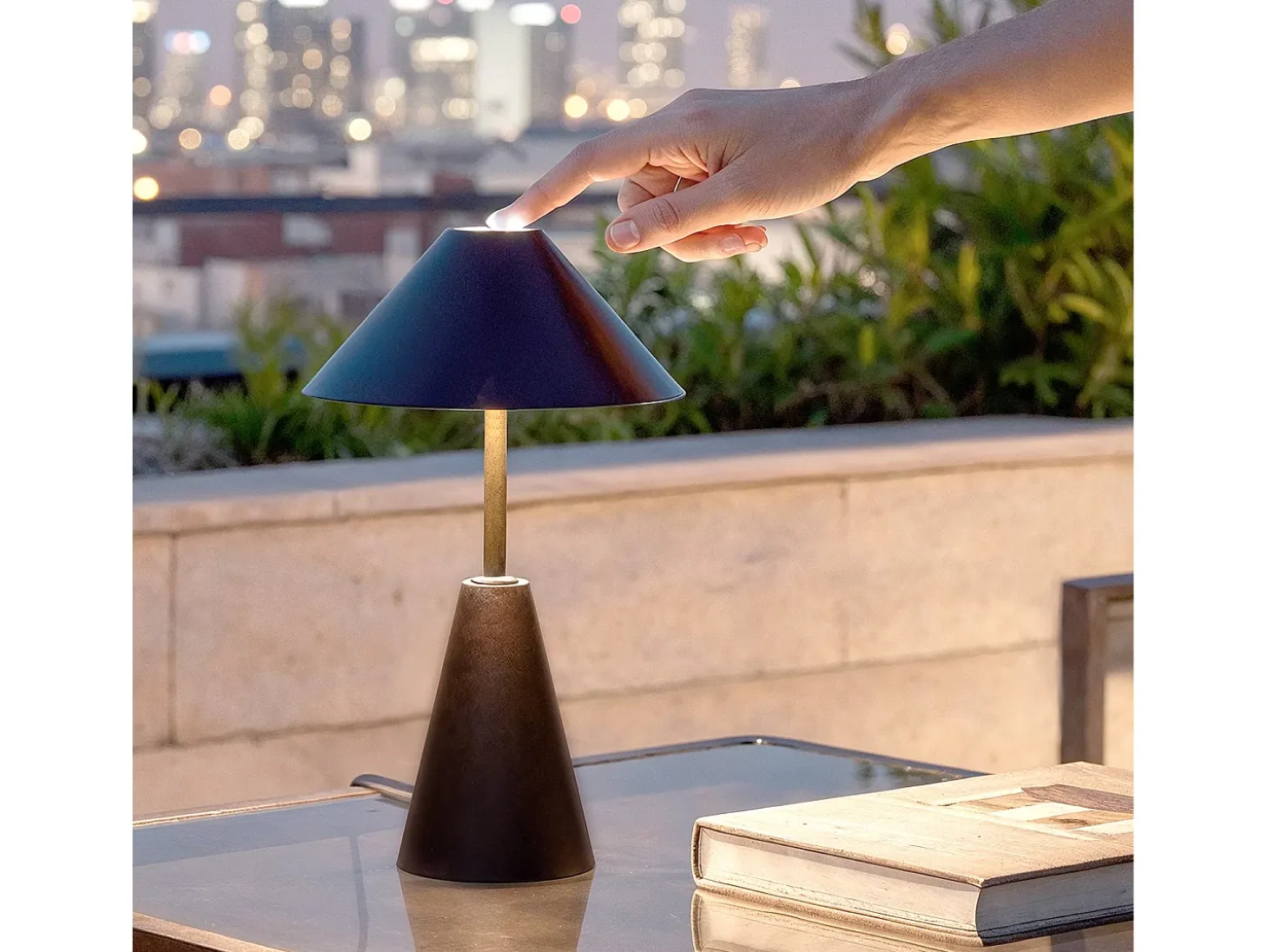 Lámpara de Mesa LED Portátil para Exterior Metal con Batería Recargable Chamle Negro
