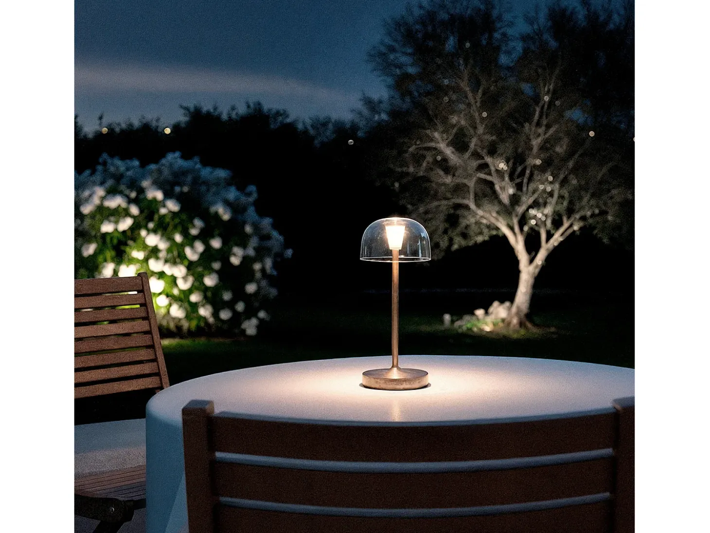 Lámpara de Mesa LED Portátil para Exterior Metal con Batería Recargable Lendora Latón